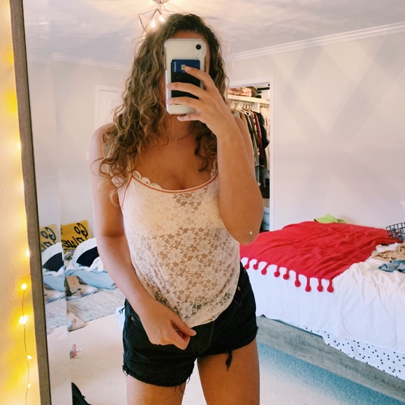 Lace Tank - Picture 2 of 4